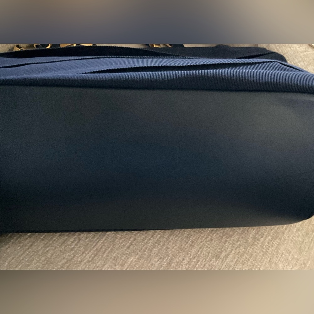 Salvatore Ferragamo Navy Canvas & Leather Shoulder Bag - Picture 4 of 7